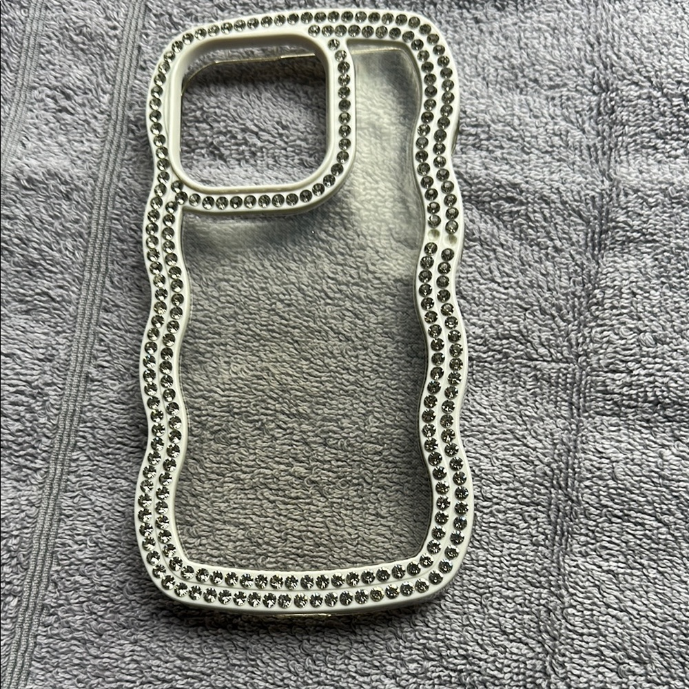 I phone 14 pro Sparkling Rhinestone Smartphone Case with Clear Base